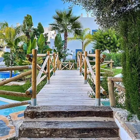 Lejlighed Casa Bargiela -gym-pools-spa 43
